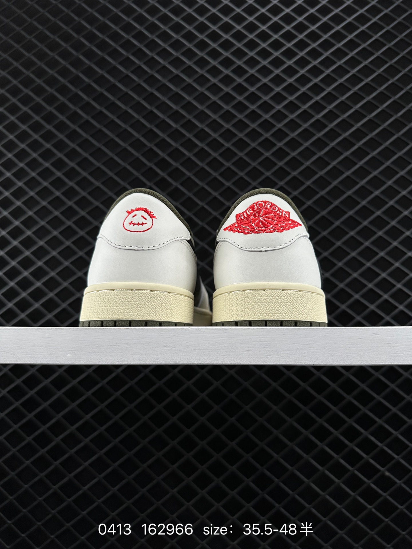 Fragment x Travis Scott x Air Jordan 1 Low